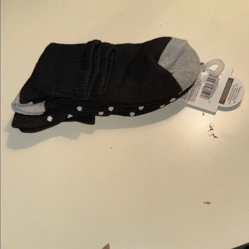 Black Polka Dot Ankle Socks - 2 Pair